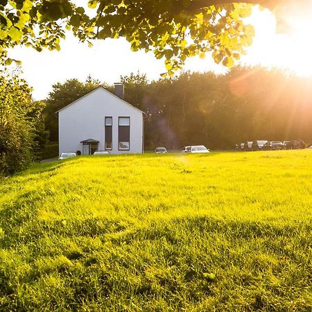 Haus Am Park - Ihr Gaestehaus In Velbert Buitenkant foto