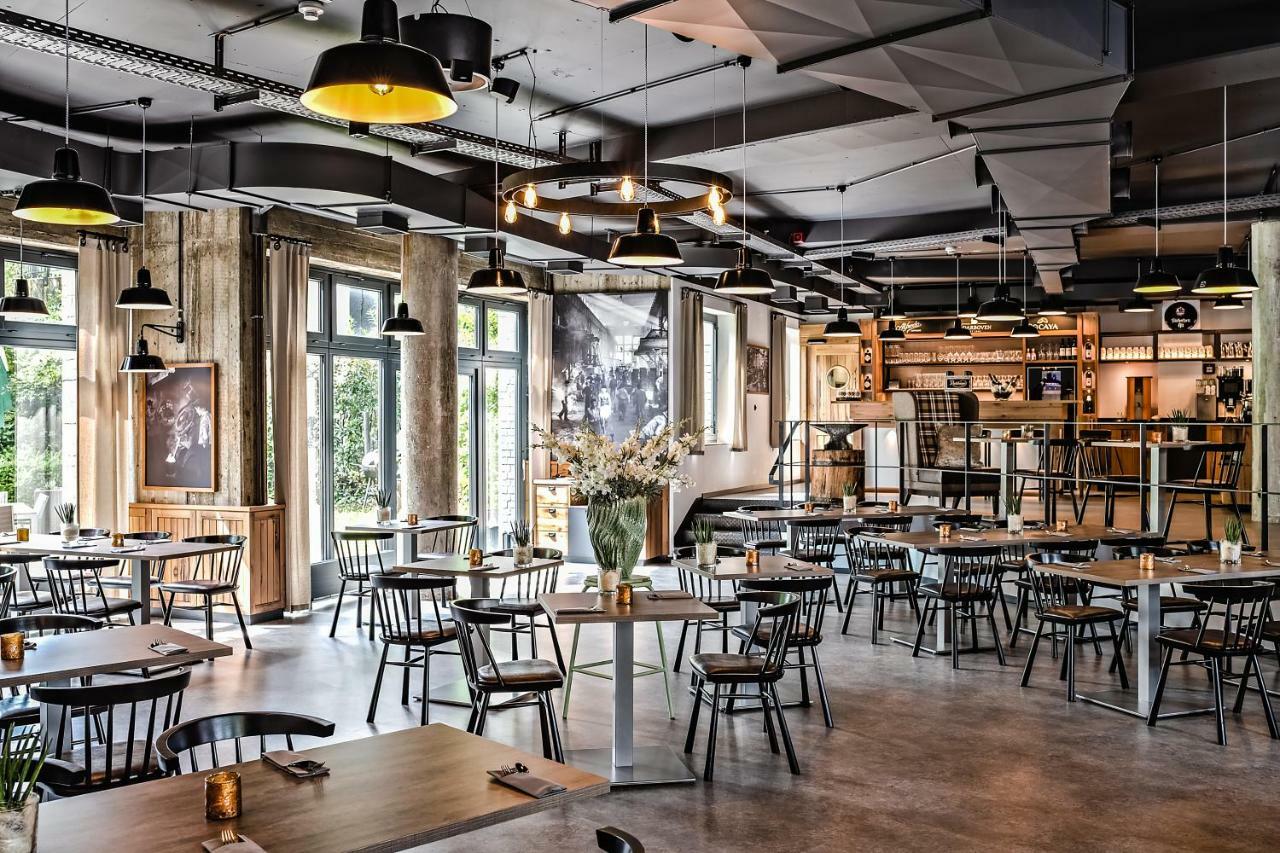 Haus Am Park - Ihr Gaestehaus In Velbert Buitenkant foto